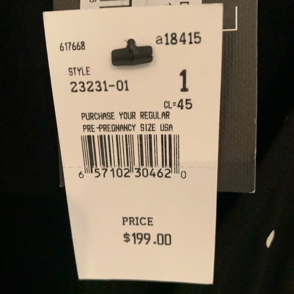 Isabella Oliver Issie Maternity Ruffle Dress - Picture 7 of 12